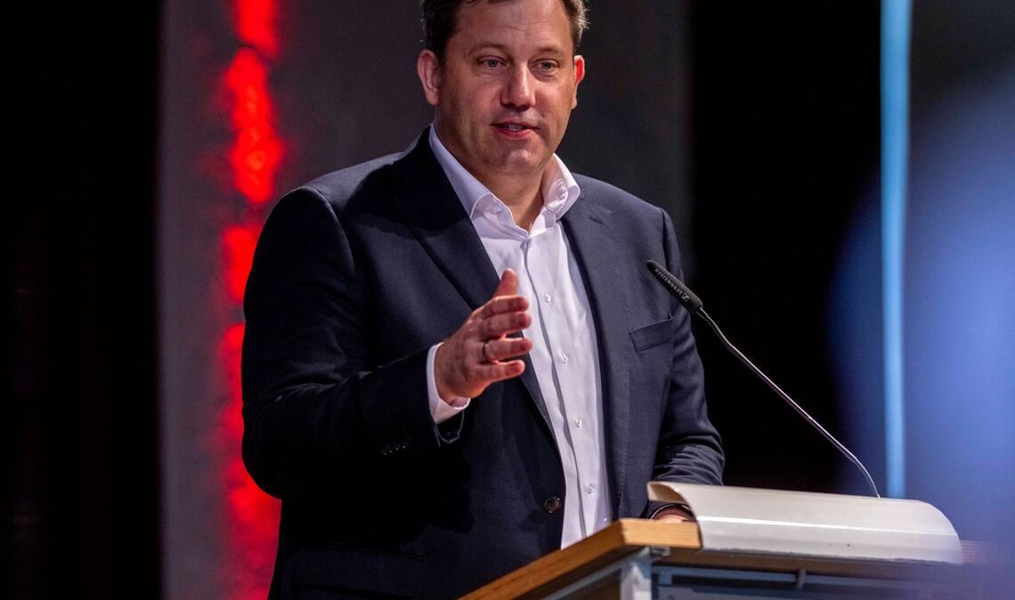 Lars Klingbeil hat in Bielefeld bestätigt, dass es bei Gesprächen mit der CDU sehr laut wurde.