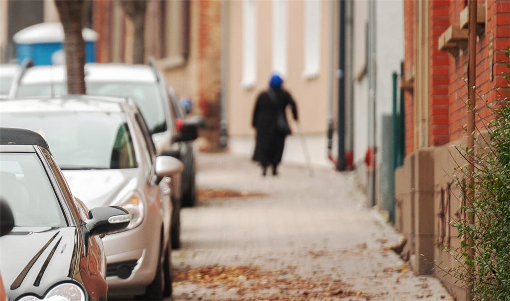 Laut der städtischen Integrationsbeauftragten Leila Walliser gibt es auch im Alltag in Mühlacker immer mehr Fälle von Diskriminierung. Die Gruppen der Opfer und Täter seien dabei nicht wirklich einzugrenzen, denn die Anfragen, die sie erreichten, kämen aus allen Gesellschaftsschichten und allen Altersklassen. Foto: Fotomoment