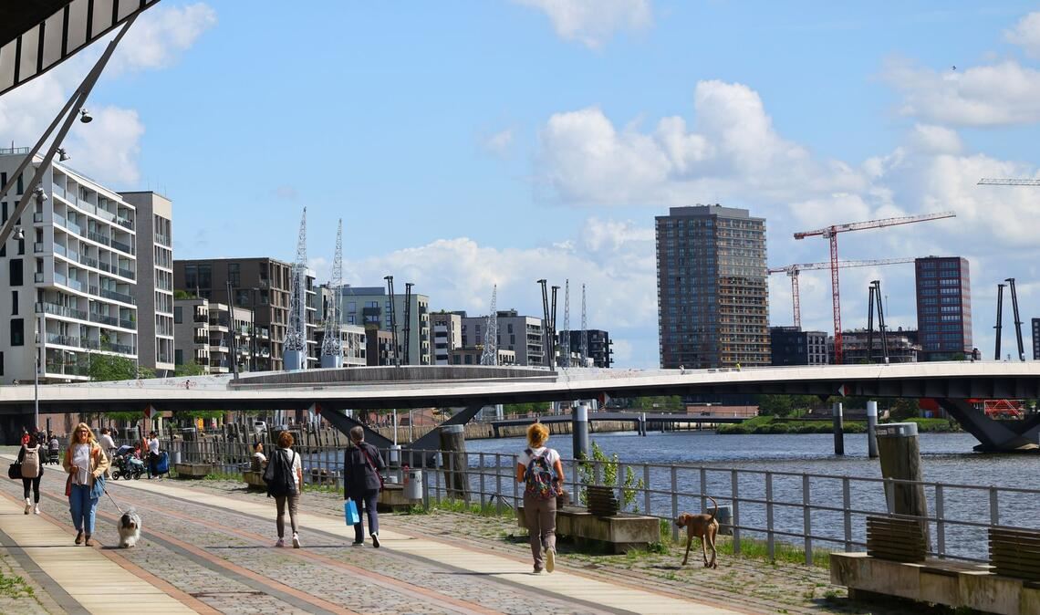 Laut einer Umfrage sind Menschen in Hamburg am zufriedensten. (Symbolbild)