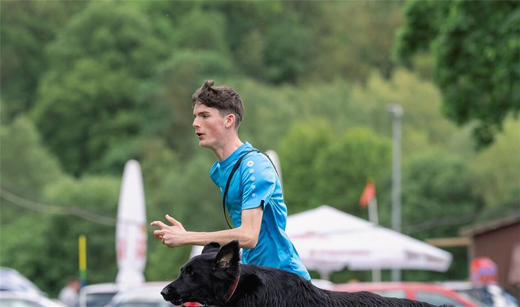 Leandro Heidinger und Nemo sind im Team mit Schwester Chiara Heidinger und Coco sowie Stefanie Fallert und Linus siegreich.