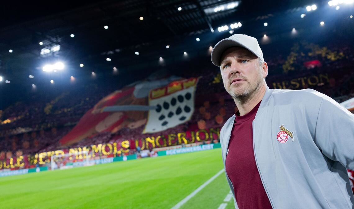 Leidtragender einer Fehlentscheidung: Kölns Trainer Lukas Kwasniok.