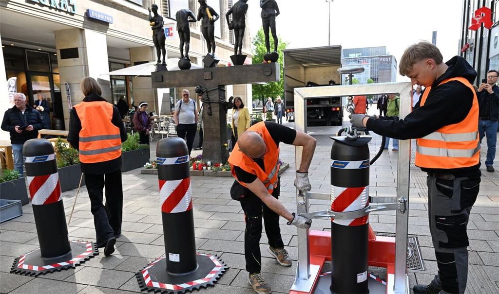 Leipzig stellt massive Sperren nach tödlicher Amokfahrt auf.