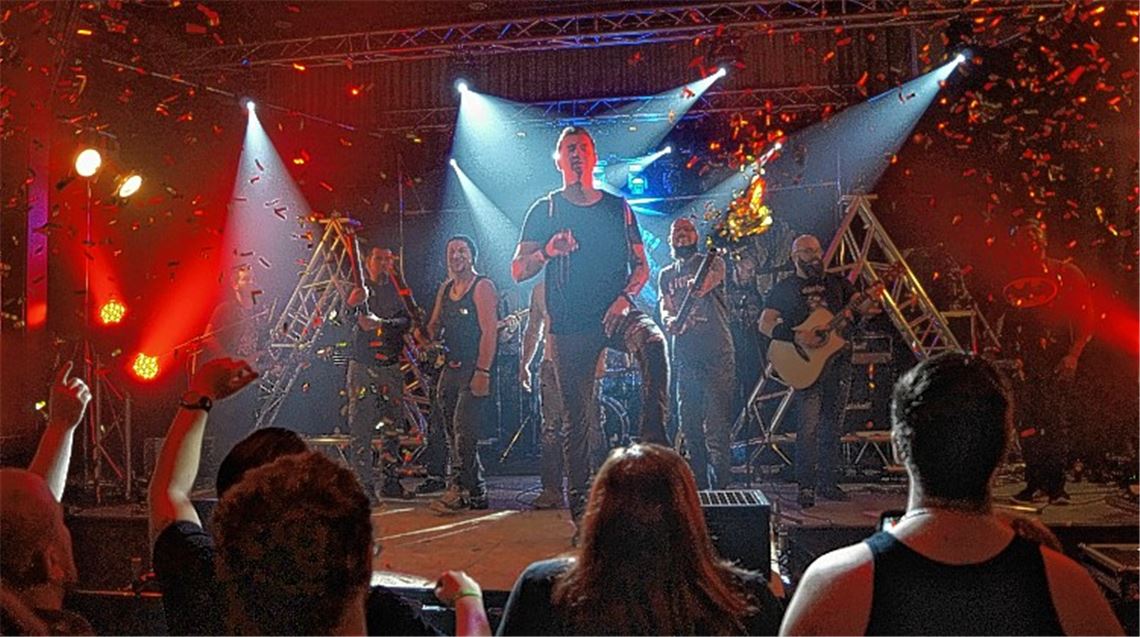 Vollblut setzen sich ein lautstarkes Denkmal