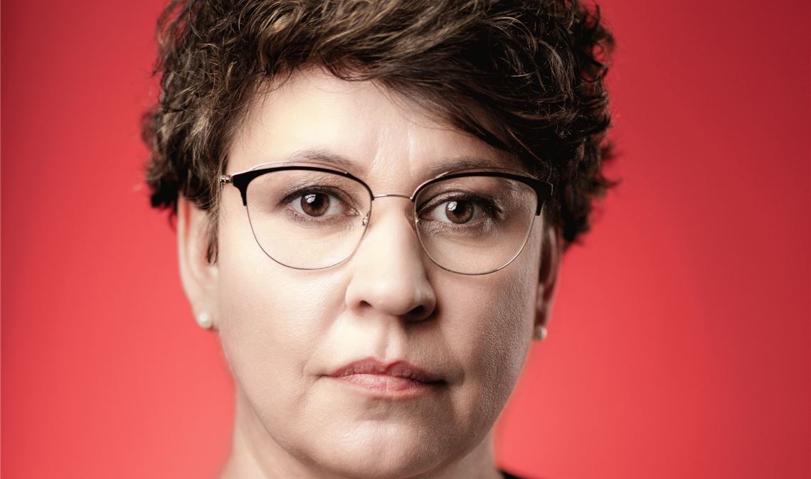 Liane Papaioannou von der IG Metall fodert: „Kreisimpfzentren umgehend wieder eröffnen.“