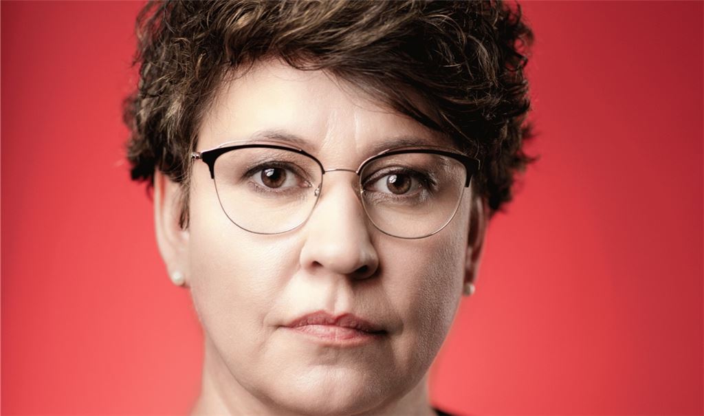 Liane Papaioannou von der IG Metall fodert: „Kreisimpfzentren umgehend wieder eröffnen.“