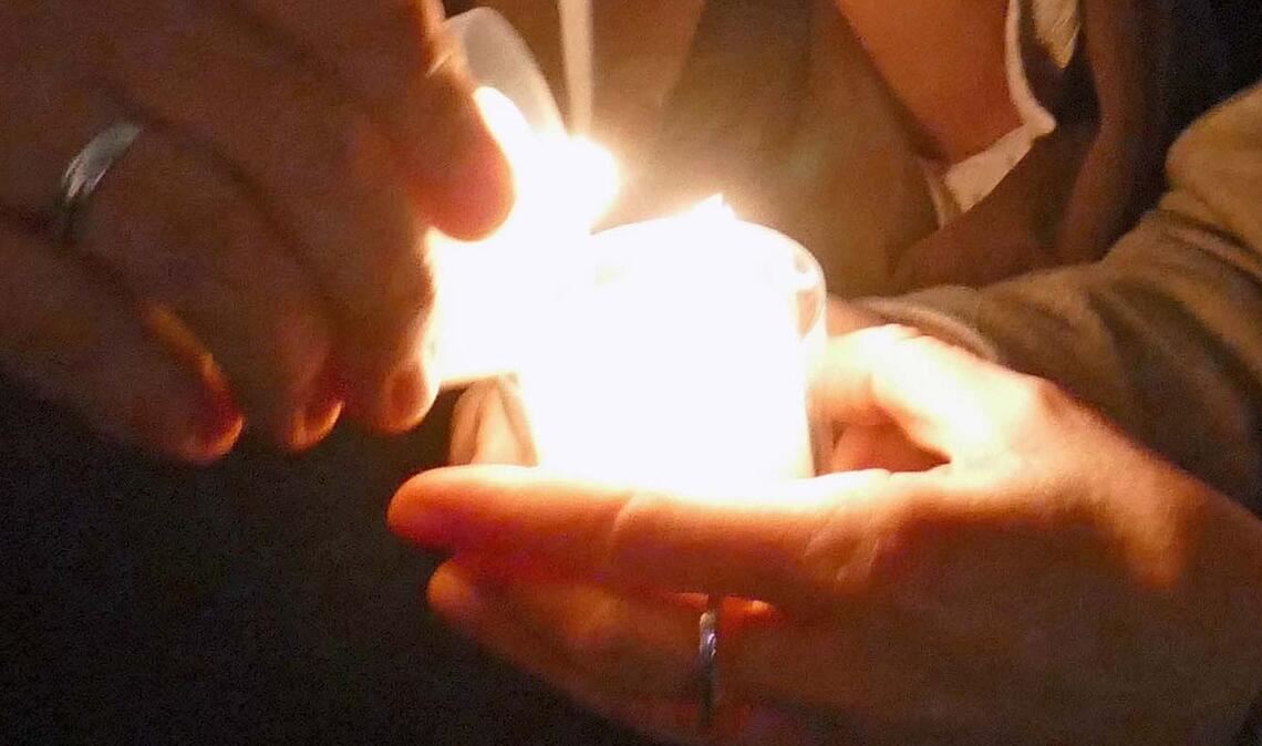 Lichtermeer in Mühlacker ist von den Veranstaltern als ein Signal für Demokratie und Zusammenhalt gedacht. Symbolfoto: Archiv