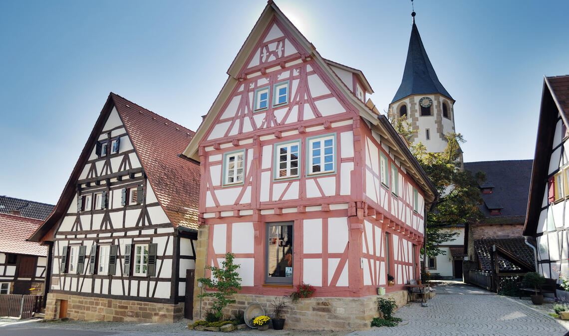 Lienzingen hat durch das erste Sanierungsgebiet schon sehr gewonnen. Nun gibt es erneut einen Millionenbetrag. Foto: Archiv