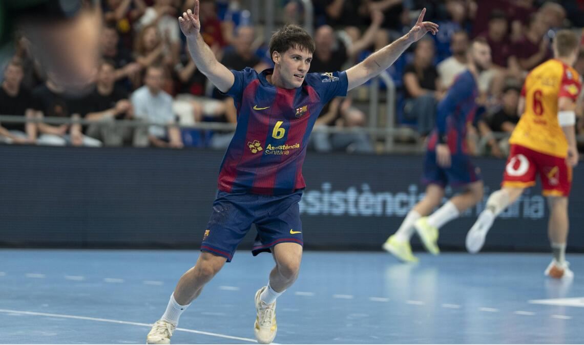 Linksaußen Dani Fernandez startet beim FC Barcelona voll durch.