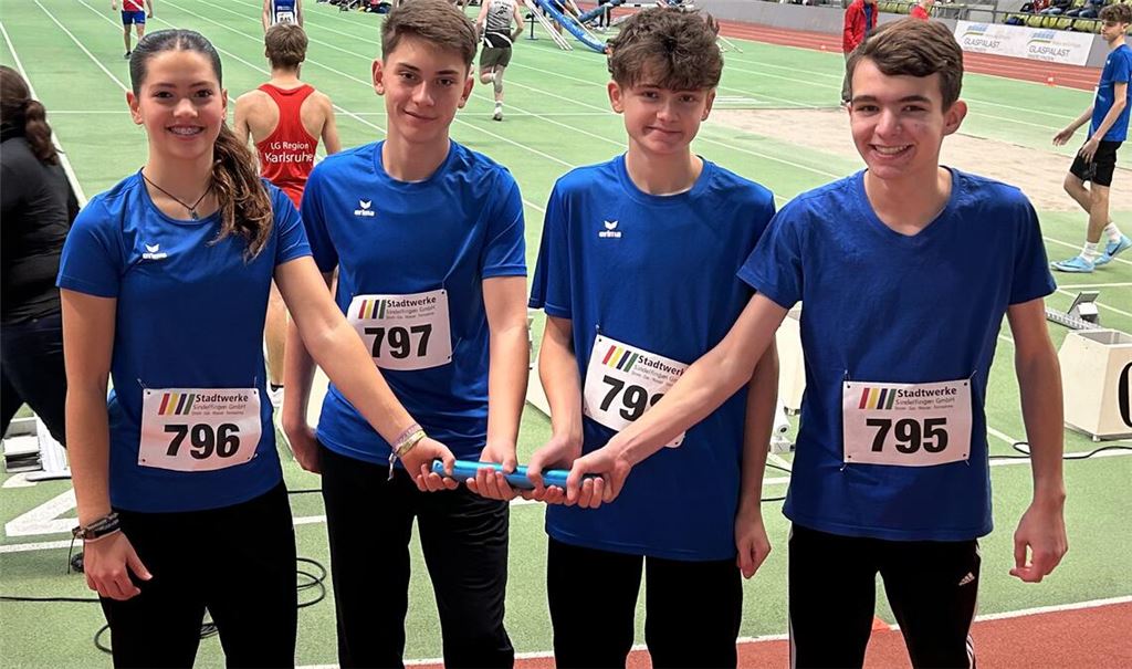 Linor Seciri (2.v.li) zeigt zum Jahresauftakt eine starke Leistung.