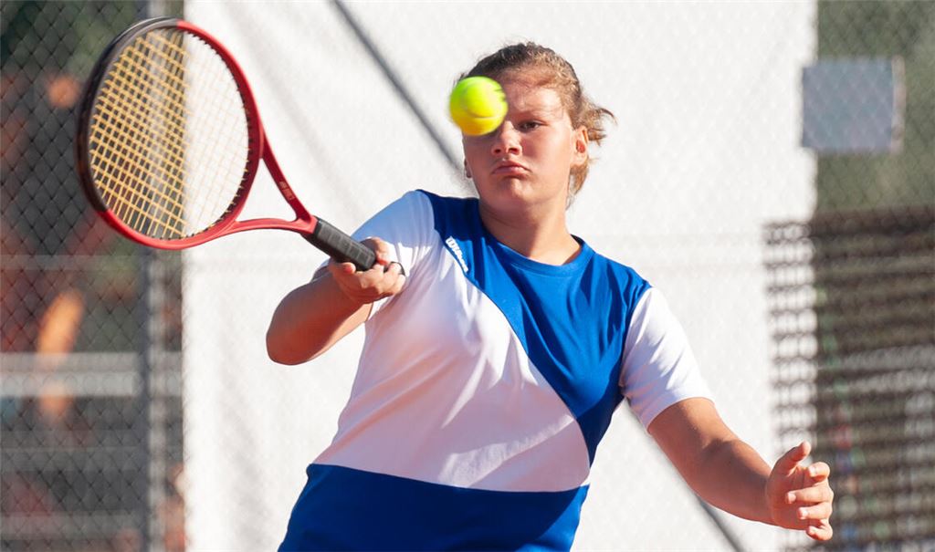 Lisa Marie Schultz vom TC Enzberg beim ersten Junior Cup 2023.