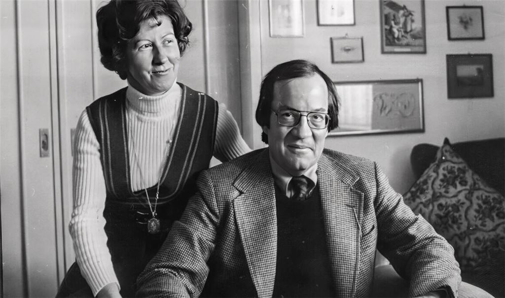 Liselotte und Manfred Rommel nach der gewonnenen OB-Wahl 1974