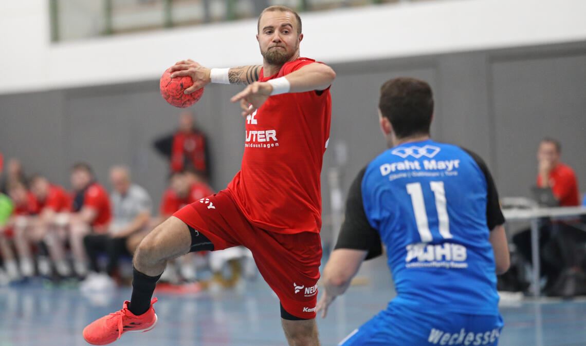 Lucas Gerdon war mit sechs Toren wie Kai Rudolf bester Knittlinger Werfer. Foto: Jürgen Müller