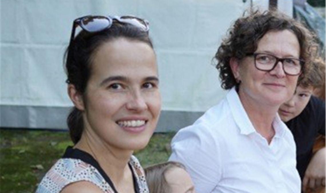 Mühlackerin lebt Tradition des Ehrenamts Luisa Händle (links) mit der stellvertretenden Vorsitzenden des MGV Berg, Bettina Tabel.