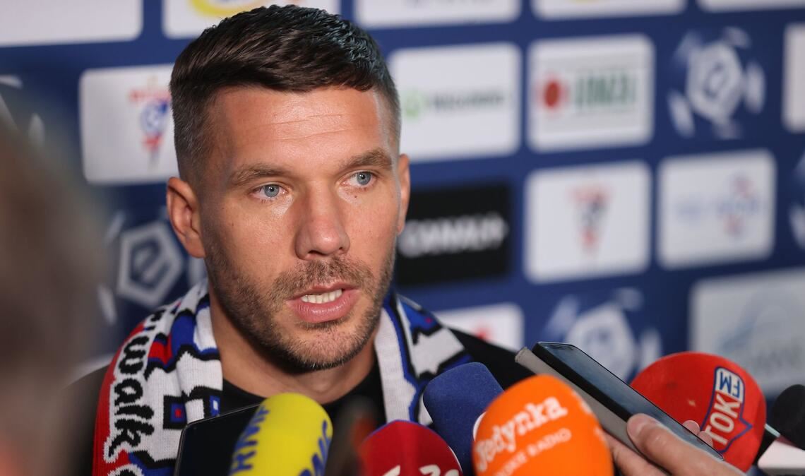 Lukas Podolski ließ sich zu einer Tätlichkeit hinreißen. (Symbolbild)