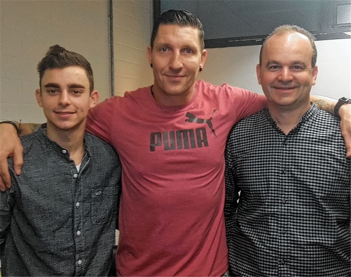 Zwei Linksaußen unter sich