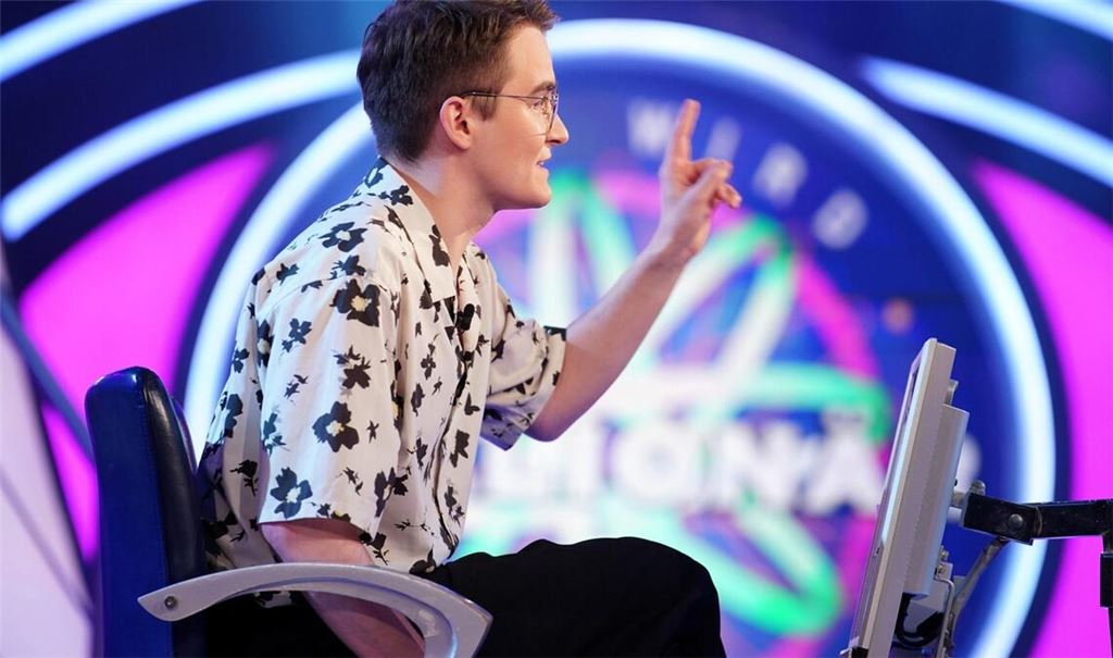 Luke Rothfuchs sorgt für unterhaltsame Momente bei "Wer wird Millionär?"