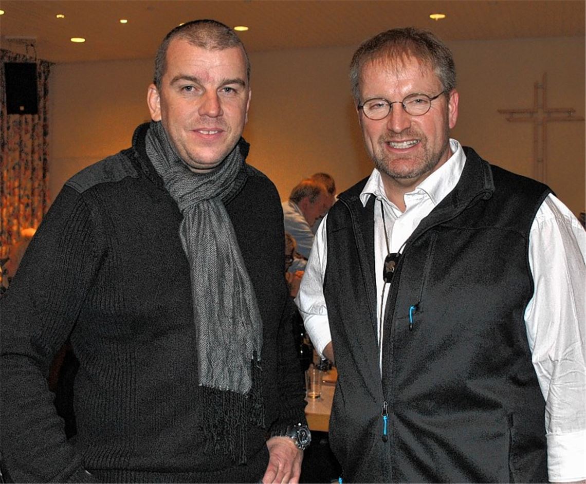 Männervesper: Michael Stahl (li.) wird von Albert Haug vorgestellt. Foto: Stahlfeld