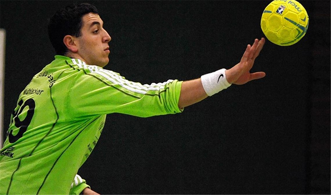 Maher Shakshir, der für Blau-Gelb im Kasten steht, braucht auch am Sonntag den vollen Rückhalt der Abwehr. 