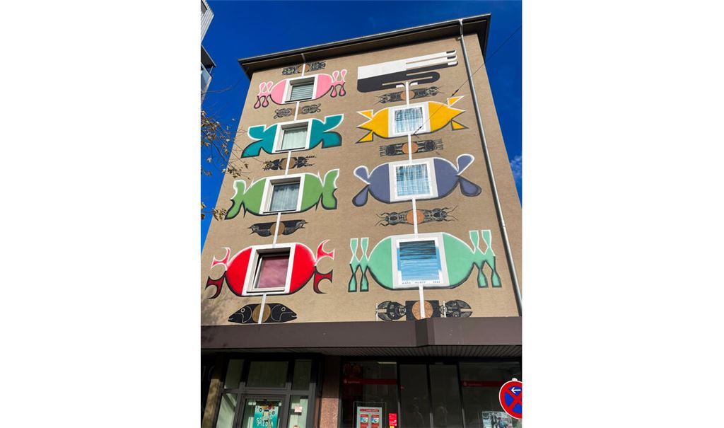 Maja Hürsts Werk setzt einen bunten Akzent im Stadtbild. Foto: Stadt Pforzheim/Drescher