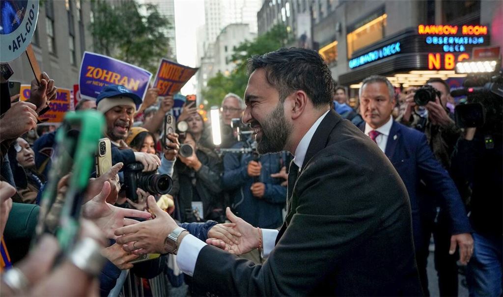 Mamdani mobilisiert vor allem von junge Menschen, Wähler mit Migrationsgeschichte und Gewerkschaften. (Archivbild)