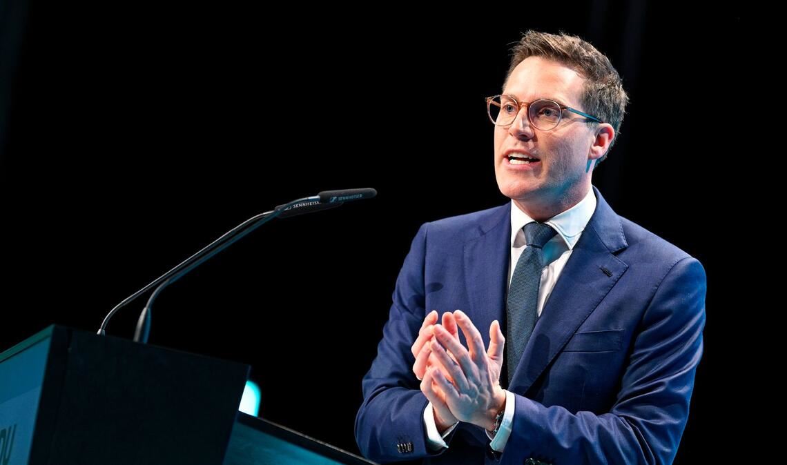 Manuel Hagel bittet um Entschuldigung. Aber meint er es auch ernst? Nicht alle sind sich sicher.