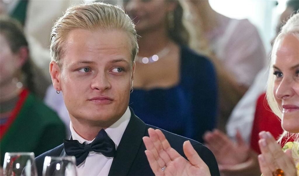 Marius Borg Høiby  muss sich wegen Dutzender teils schwerer Vergehen verantworten.