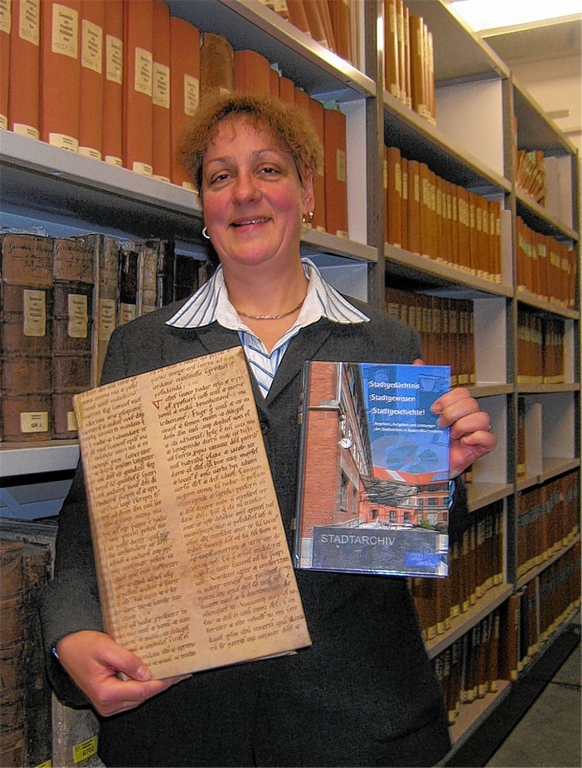 Marlis Lippik, Leiterin des Stadtarchivs, muss sich neuen Aufgaben stellen. Archivfoto: Becker
