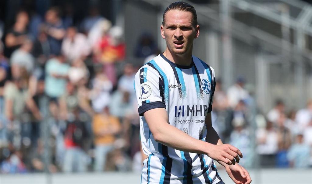 Marlon Faß und die Blauen hoffen auf einen Sieg gegen Balingen.