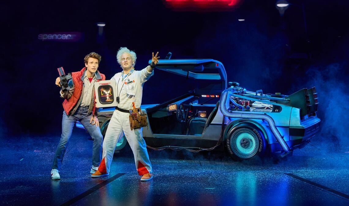 Marty McFly und Doc Brown gehen jetzt in Hamburg auf Zeitreise.