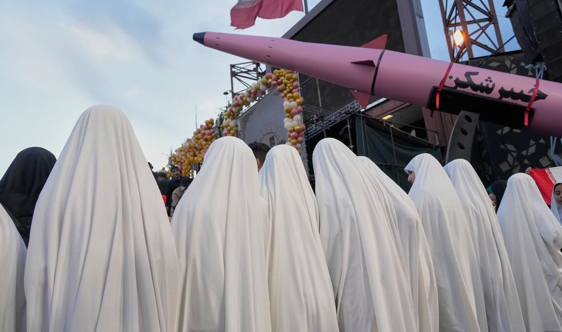 Massenhochzeit im Krieg