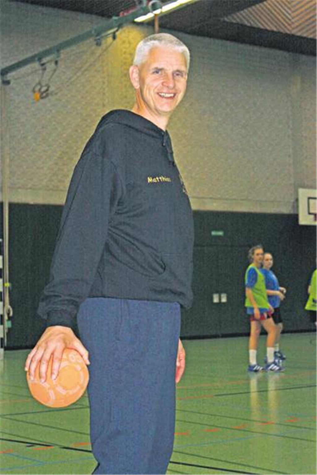 Matthias Kremer mag keine halben Sachen. Der neue Trainer des HC Blau-Gelb Mühlacker will alles fest in der Hand haben und übernimmt deshalb auch die Nachwuchsteams. Foto: Westermann
