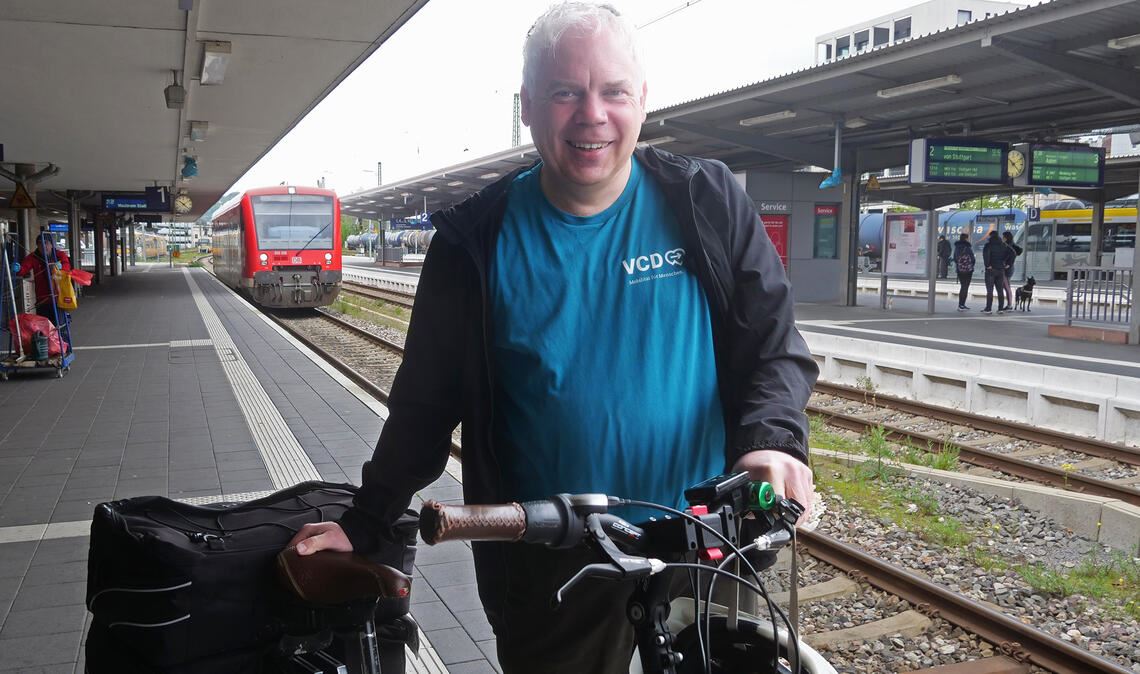 Matthias Lieb vom Verkehrsclub Deutschland (VCD) hätte sich mehr Engagement vom VPE bei der Umstellung auf das Deutschland-Ticket gewünscht. Foto: Friedrich