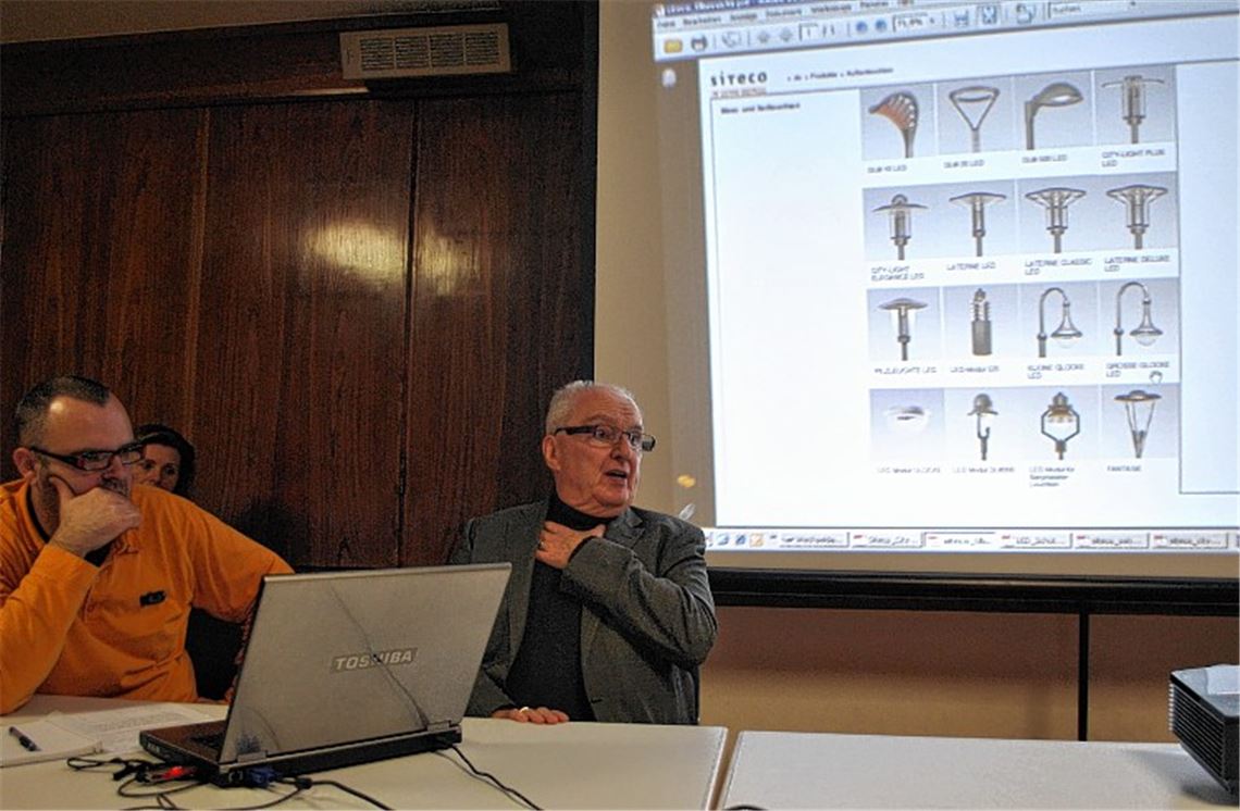 Matthias Meinhardt (li.) und Winfried Scheuermann auf der Suche nach Kompromissen.