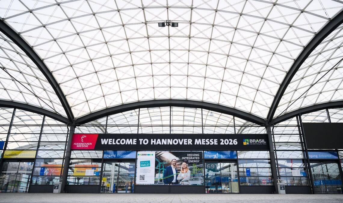 Mehr als 3.000 Aussteller zeigen von Montag an auf dem Messegelände ihre Neuheiten.