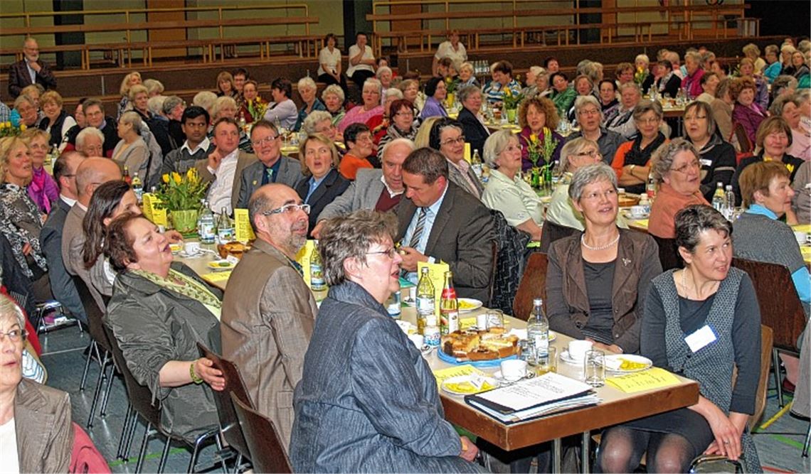 Mehr als 400 Gäste erleben beim Kreis-Landfrauentag in Heimsheim einen informativen und auch heiteren Nachmittag. Foto: Filitz