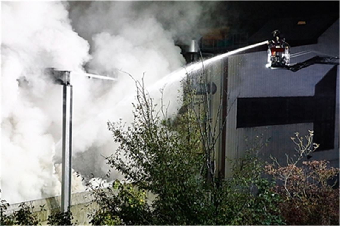 Mehrere Illinger haken bei der Verwaltung wegen des Süd-Rec-Brands nach. Foto: Archiv