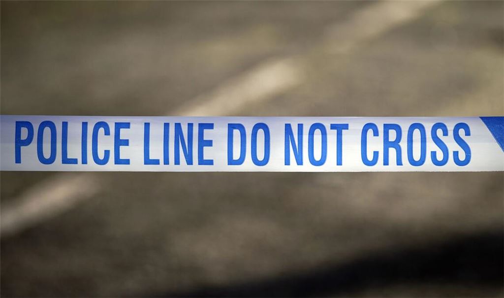 Mehrere Menschen wurden in einem Zug in England verletzt. (Symbolbild)