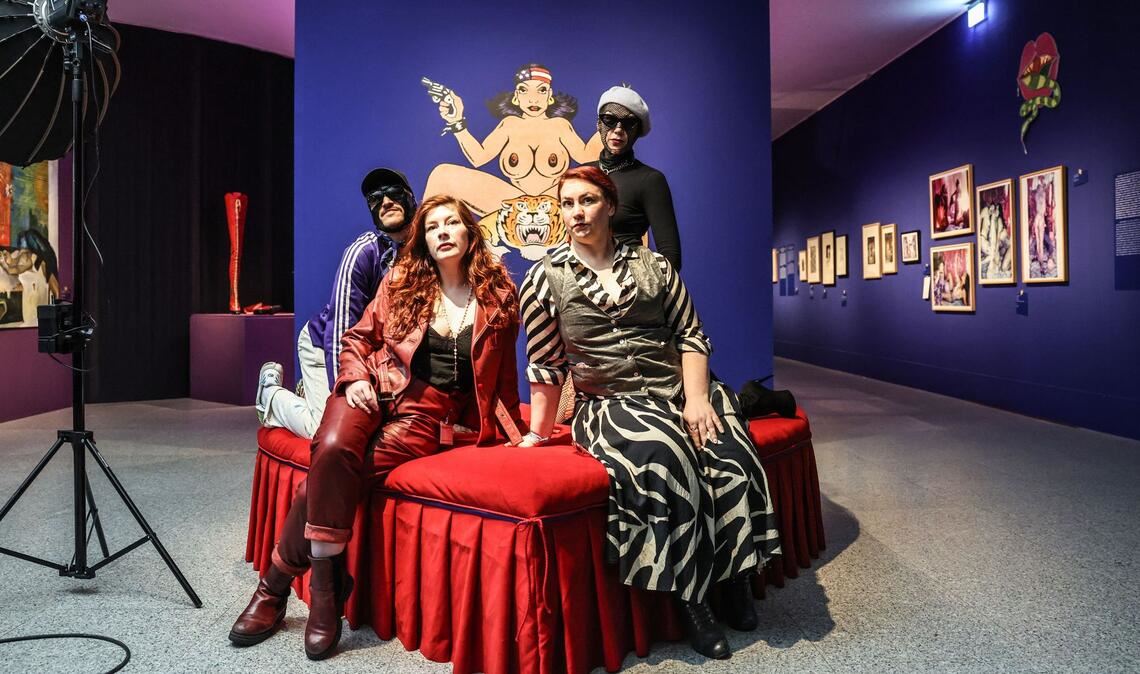 Mehrere Sexarbeitende haben an der Ausstellung "Sex Work" in der Bundeskunsthalle mitgewirkt, um die Schau um die Binnenperspektive zu bereichern.