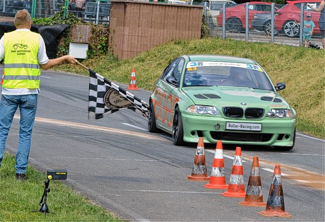Drei neue Pokale für die Vitrine