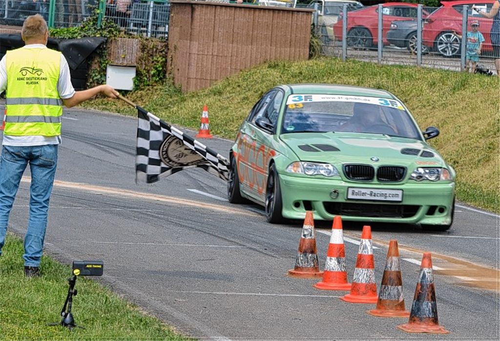 Drei neue Pokale für die Vitrine