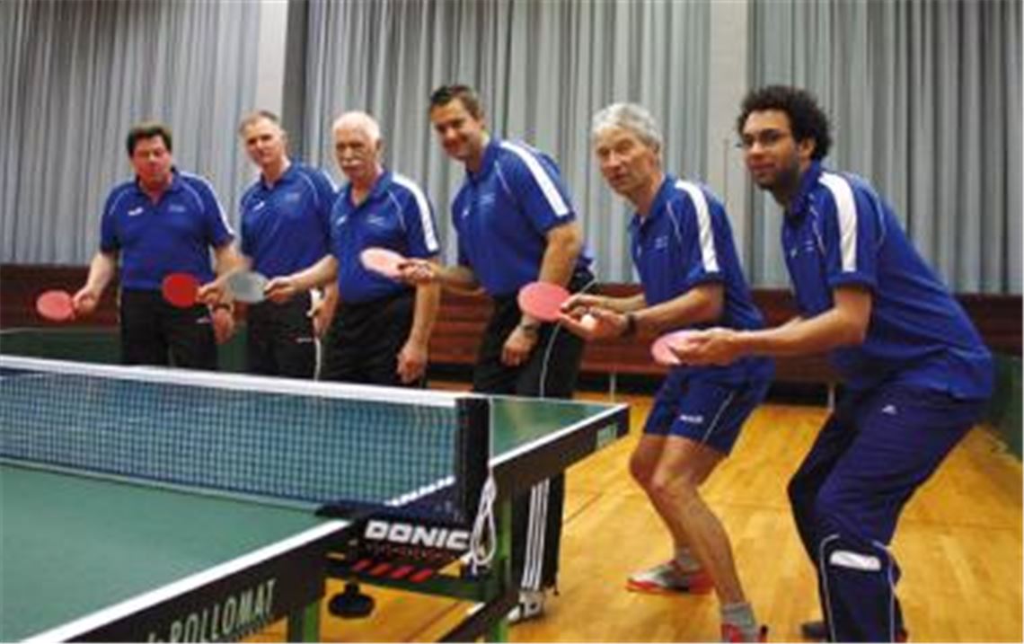 Meister der C-Klasse: Die Tischtennisherren des SV Iptingen lassen keinen Zweifel daran, die Besten der Liga zu sein. Nun wollen sie einen neuen Höhenflug starten.
Foto: Westermann