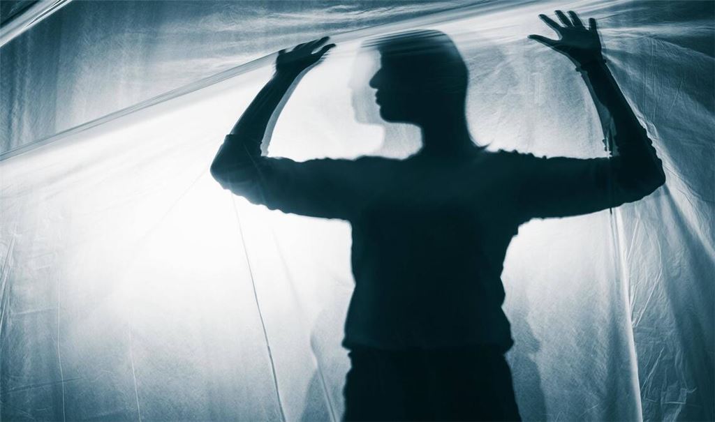 Menschen mit Zwangsstörungen beschreiben das Ringen zwischen „zwei Gehirnen“ als besonders ausgeprägt.