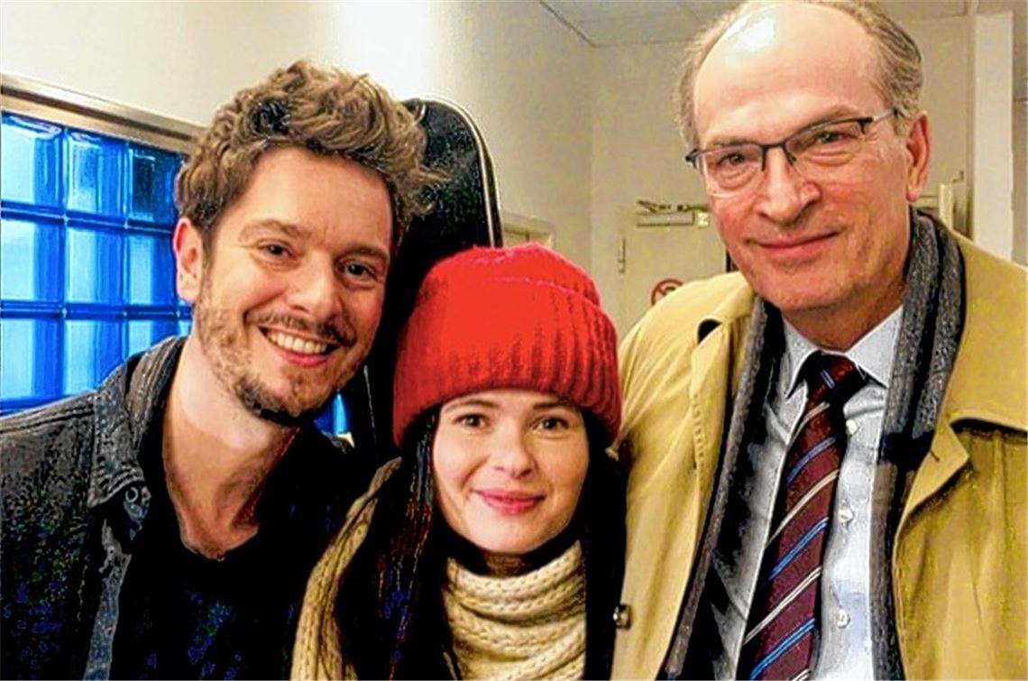 Michael Baral (li.) mit seinen Kollegen Anna Fischer und Herbert Knaup.privat