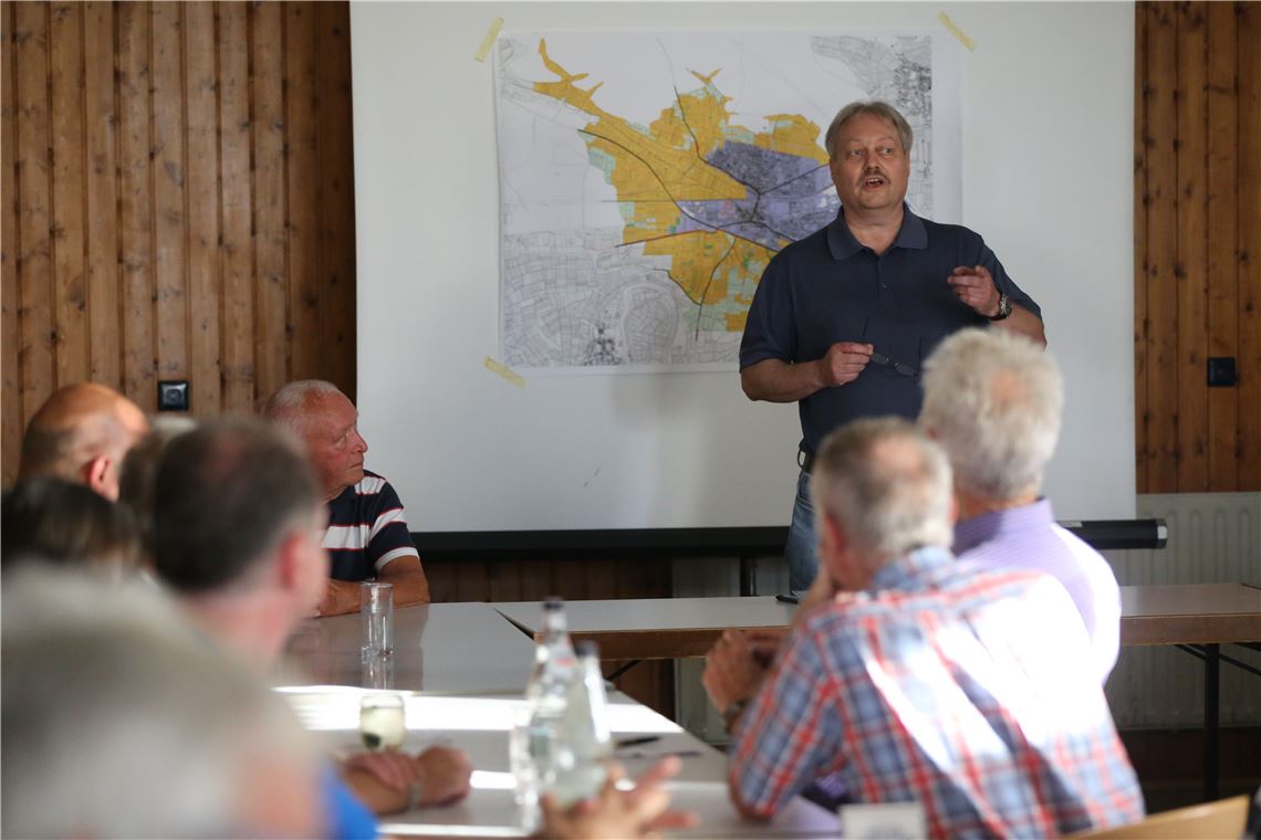 910_0008_132516_lh_gegner_illingen_flurneuordnung_2_