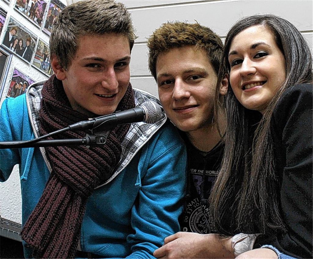 Michael Knapp (li.), Hannes Mondon und Marie Mangas freuen sich auf den Auftritt.