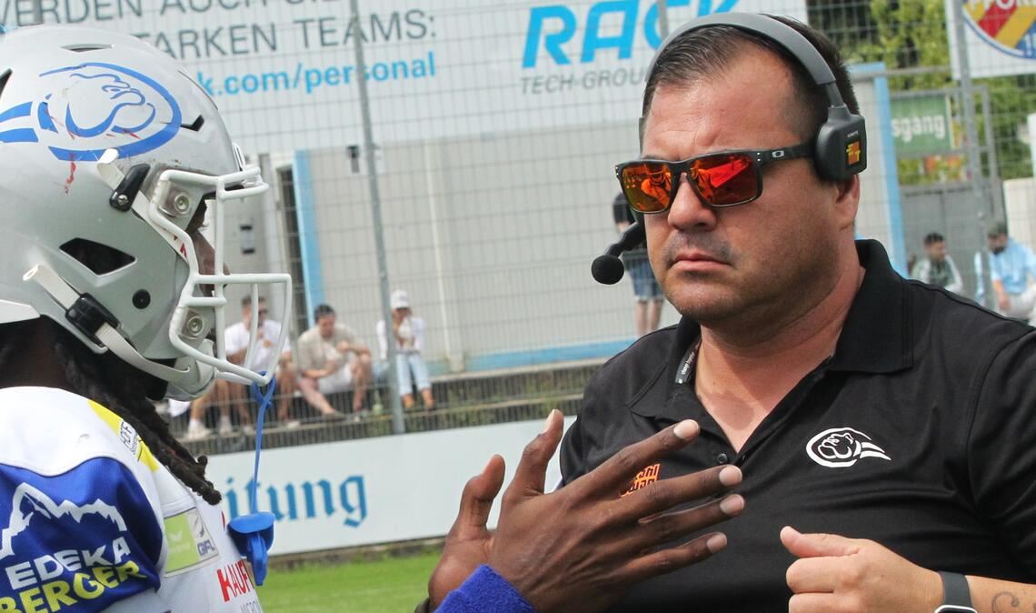 Wilddogs bleiben weiter auf Playoff-Kurs Michael Lang und Drequan Harris.