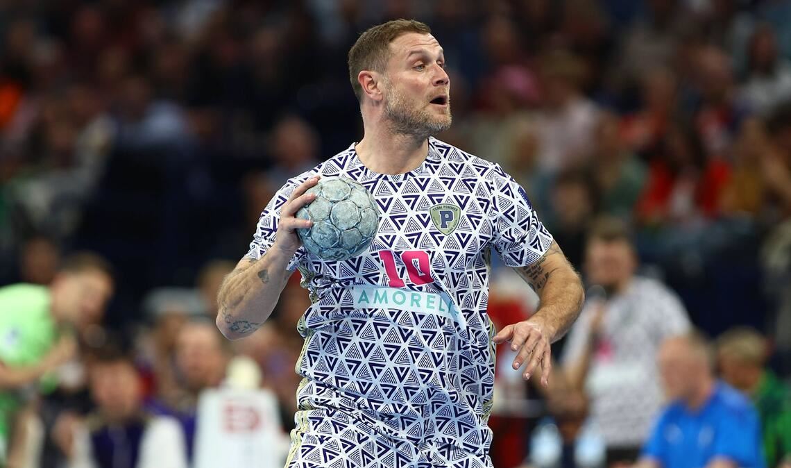 Michael „Mimi“ Kraus beim Abschiedsspiel von Pascal „Pommes“ Hens im April 2025 – jetzt spielt er in den USA.