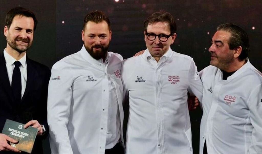 Michelin-Chef Gwendall Poullennec, Steirereck-Team Michael Bauböck und Heinz Reitbauer sowie Juan Amador im Jahr 2025 in Salzburg.
