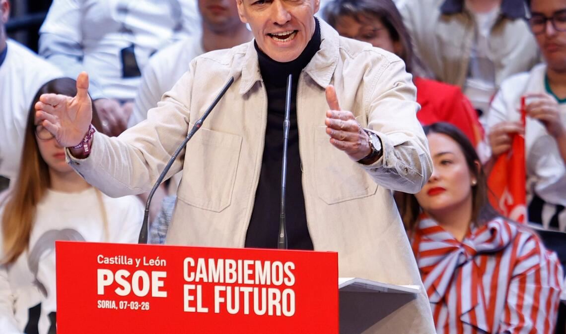 Ministerpräsident Pedro Sánchez sagt den Tech-Giganten den Kampf an. (Archivbild)