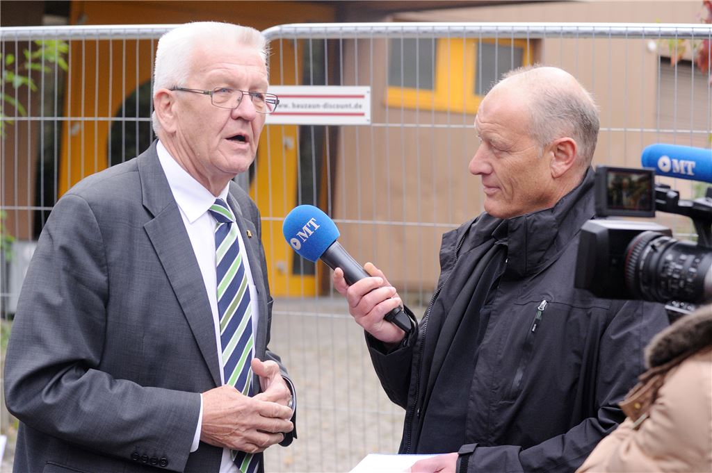 Ministerpräsident Winfried Kretschmann (li.) im Interview mit unserem Redaktionsleiter Thomas Eier. Foto: Fotomoment
